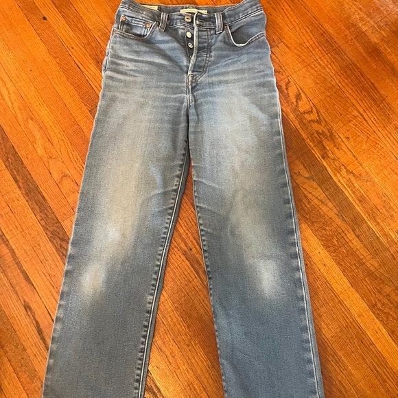 Levi's Ribcage Straight Ankle Women's Jeans, 24 by 27 - Picture 2 of 4